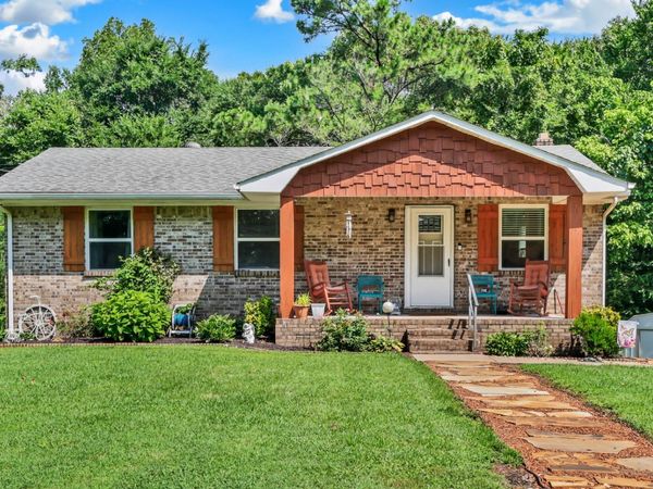 1834 HIGHWAY 120 , Big Rock, TN 37023