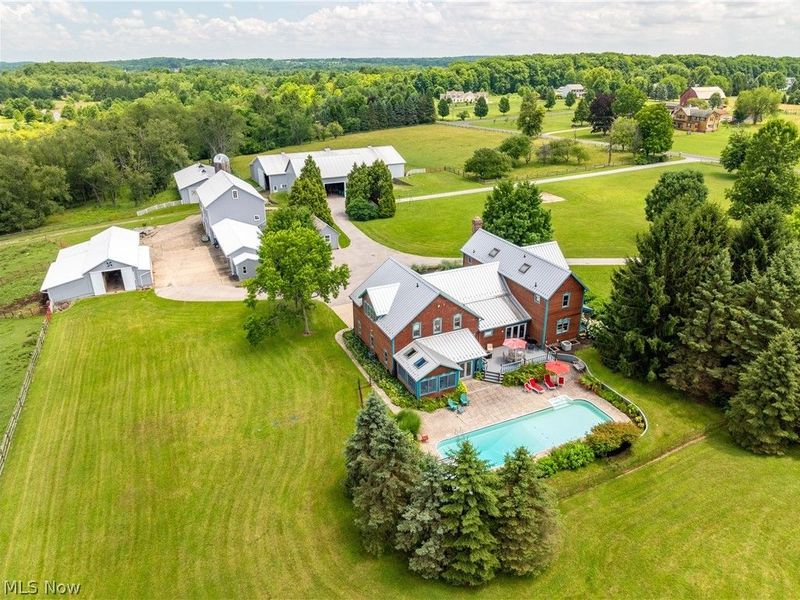 945 Remsen Road, Medina, OH 44256 Photo 2