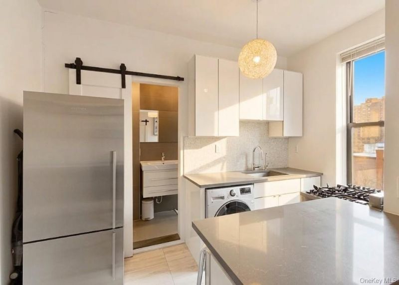 327 E 3rd Street, Unit 3E, New York, NY 10009 Main Photo