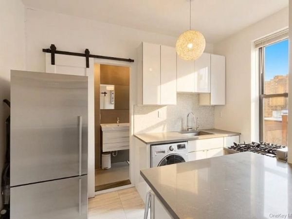 327 E 3rd Street, Unit 3E, New York (Manhattan), NY 10009