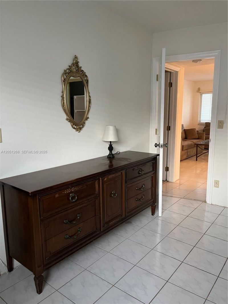 501 Blue Heron Dr., Unit 306 A, Hallandale Beach, FL 33009 Photo
