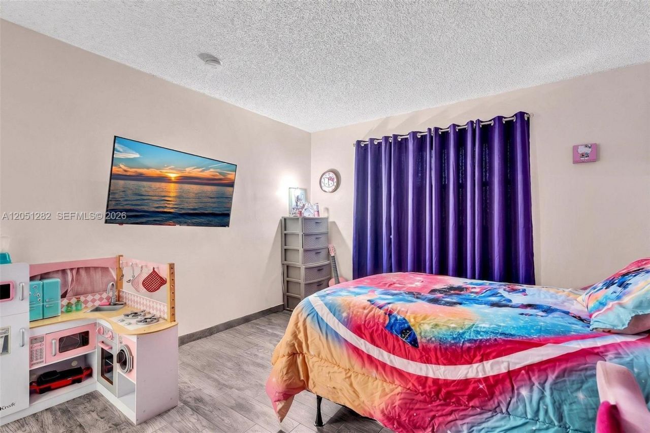 411 Wilma Cir , Riviera Beach, FL 33404 Photo