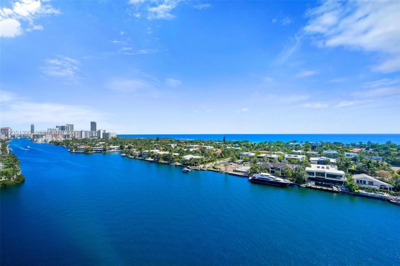 20201 E Country Club Dr, Unit 1502, Aventura, FL 33180 Photo