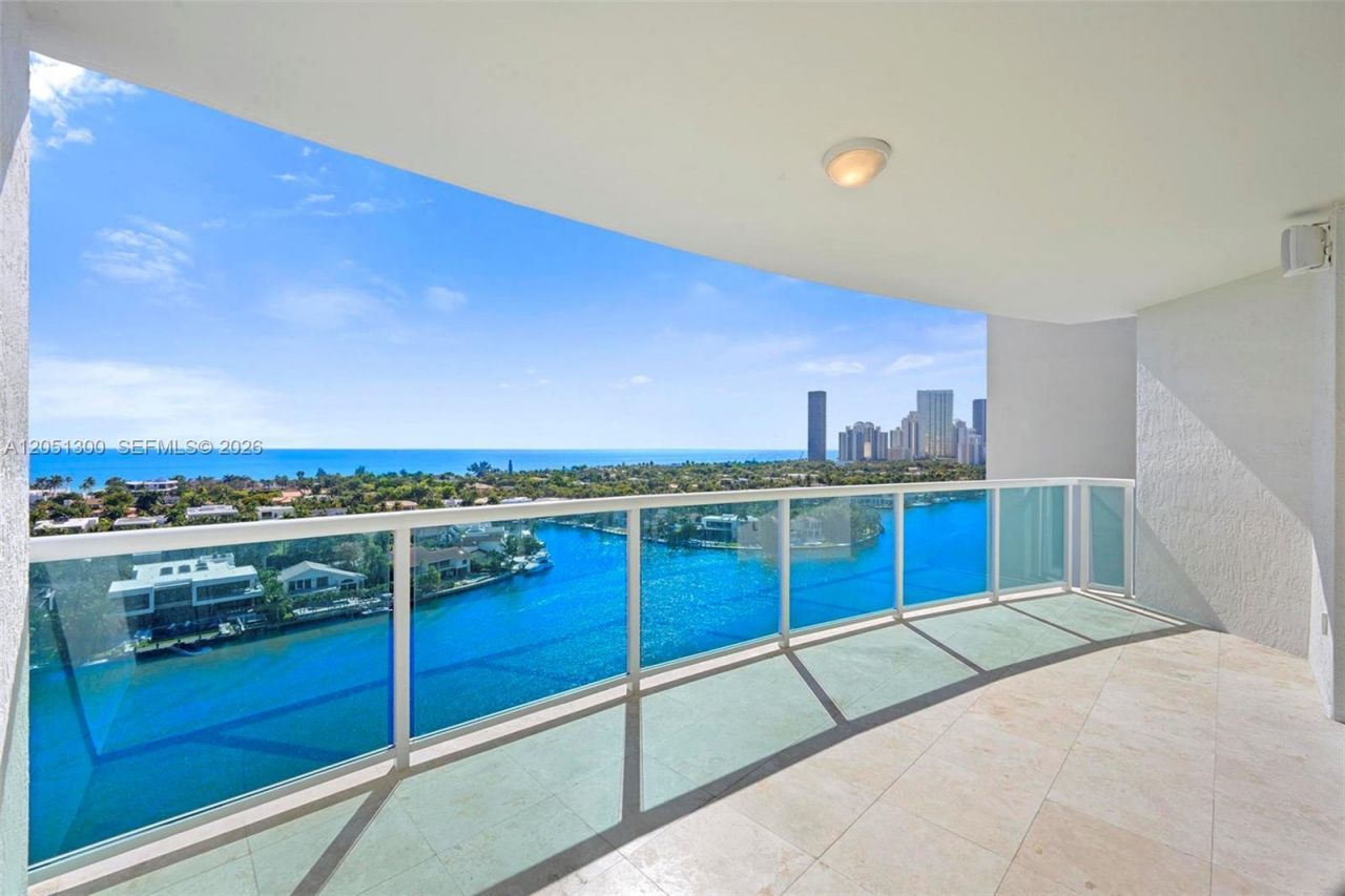 20201 E Country Club Dr, Unit 1502, Aventura, FL 33180 Photo