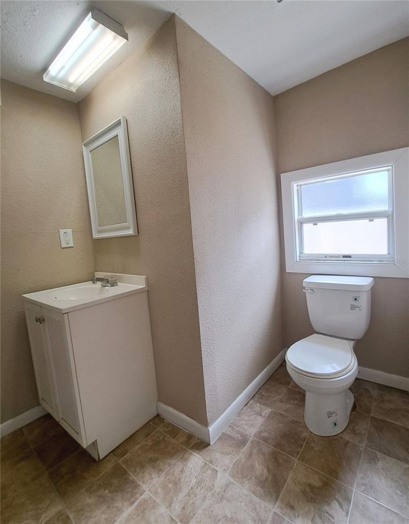 2657 Bayside Drive S, Saint Petersburg, FL 33705 Photo