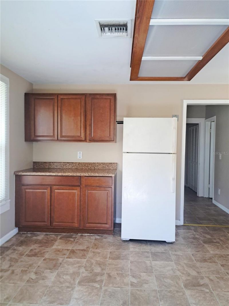 2657 Bayside Drive S, Saint Petersburg, FL 33705 Photo