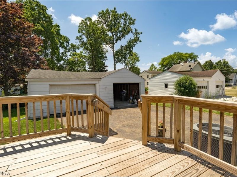 1042 Leighton Avenue, Cuyahoga Falls, OH 44221 Photo 7