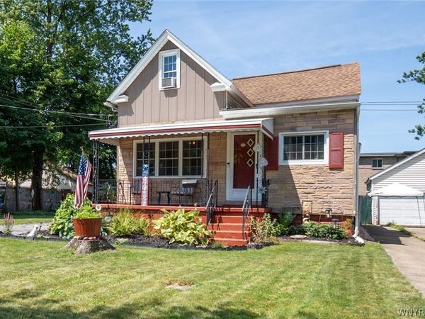 400 Collins Avenue , Buffalo, NY 14224