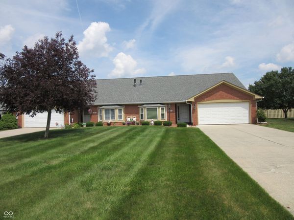 339 Lakewood Court, Avon, IN 46123