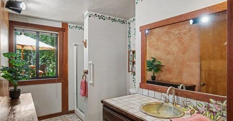 10621 Ponderosa Drive , Truckee, CA 96161 Photo
