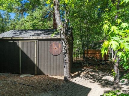 10621 Ponderosa Drive , Truckee, CA 96161 Photo
