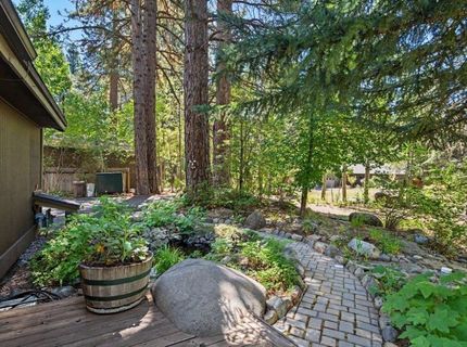 10621 Ponderosa Drive , Truckee, CA 96161 Photo