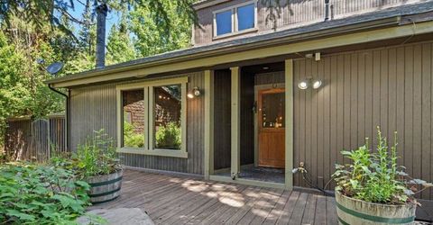 10621 Ponderosa Drive , Truckee, CA 96161 Photo