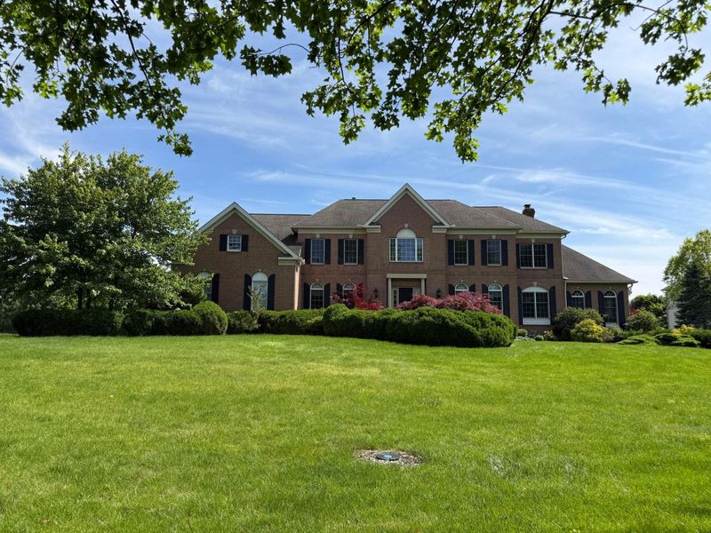 5363 Rosalind Boulevard, Powell, OH 43065 Photo 2