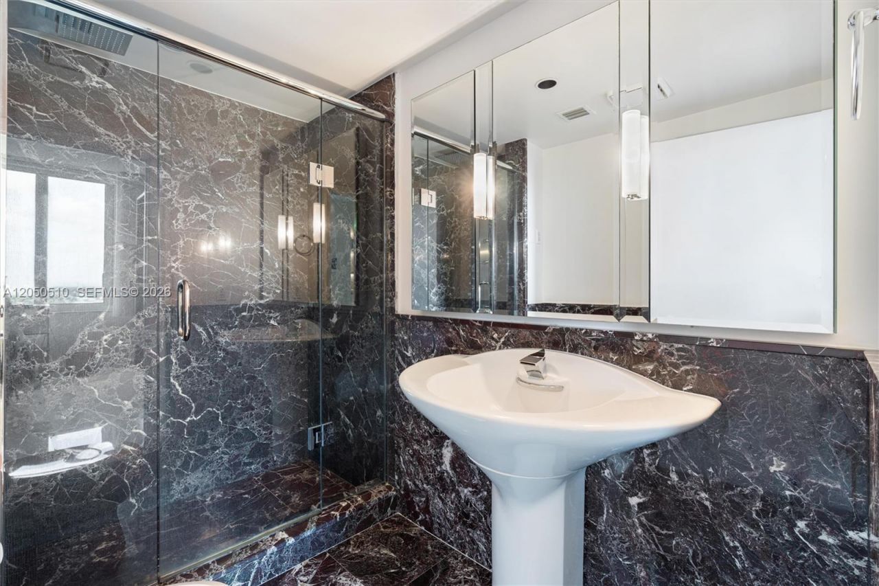 3055 Harbor Dr , Unit 1202, Fort Lauderdale, FL 33316 Photo