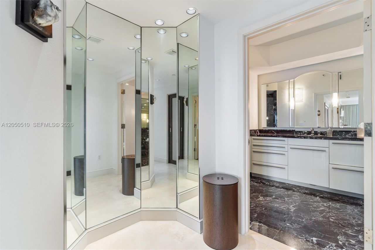 3055 Harbor Dr , Unit 1202, Fort Lauderdale, FL 33316 Photo