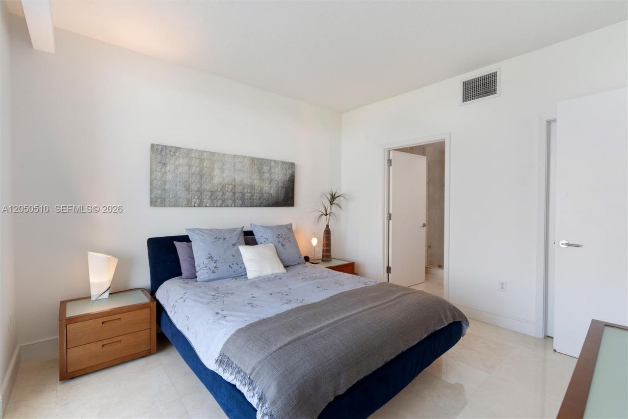 3055 Harbor Dr , Unit 1202, Fort Lauderdale, FL 33316 Photo