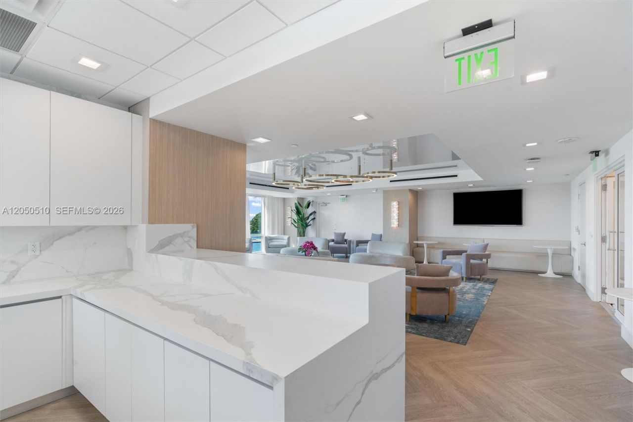 3055 Harbor Dr , Unit 1202, Fort Lauderdale, FL 33316 Photo
