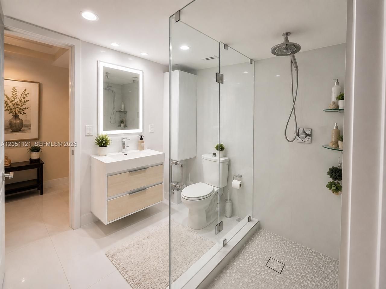 1912 S Ocean Dr, Unit 2C, Hallandale Beach, FL 33009 Photo