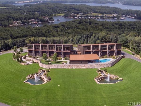 101 Native Ridge Circle, Unit 101, Sunrise Beach, MO 65079