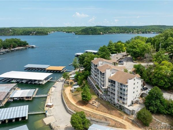 20 Wheelhouse Court, Unit 2A, Lake Ozark, MO 65049