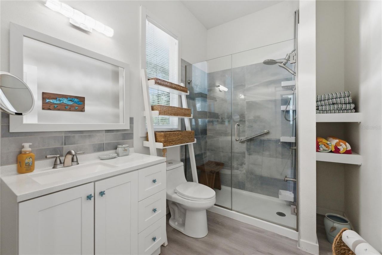 559 18th Street E, Bradenton, FL 34208 Photo