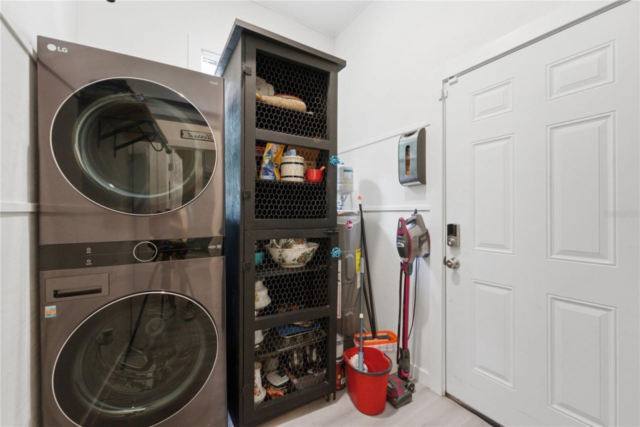 559 18th Street E, Bradenton, FL 34208 Photo