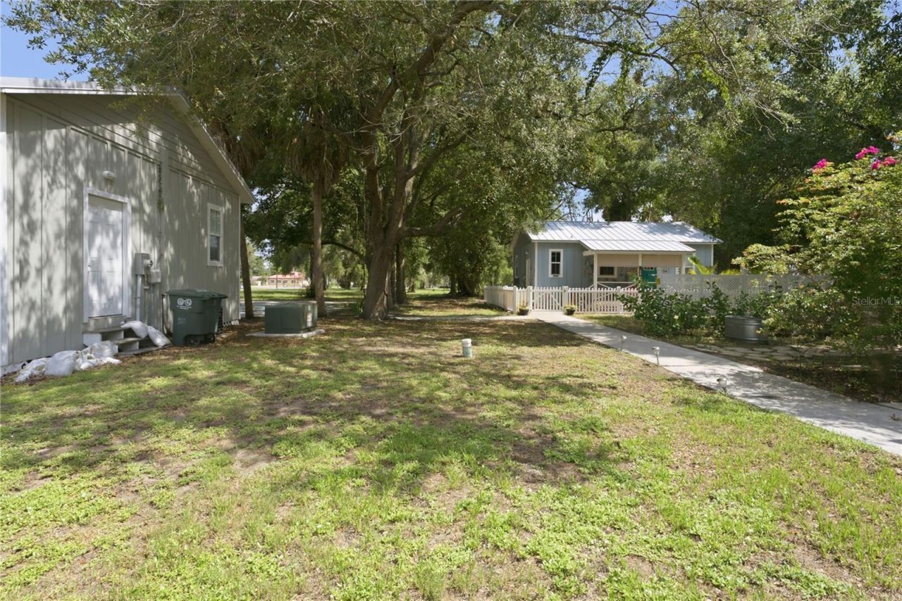 559 18th Street E, Bradenton, FL 34208 Photo