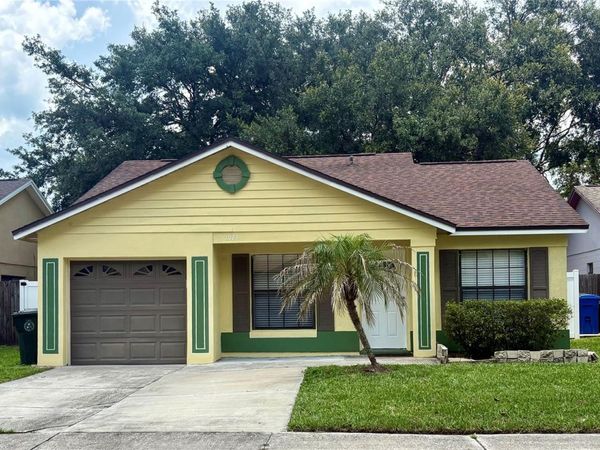 1021 ALPUG AVENUE, OVIEDO, FL 32765