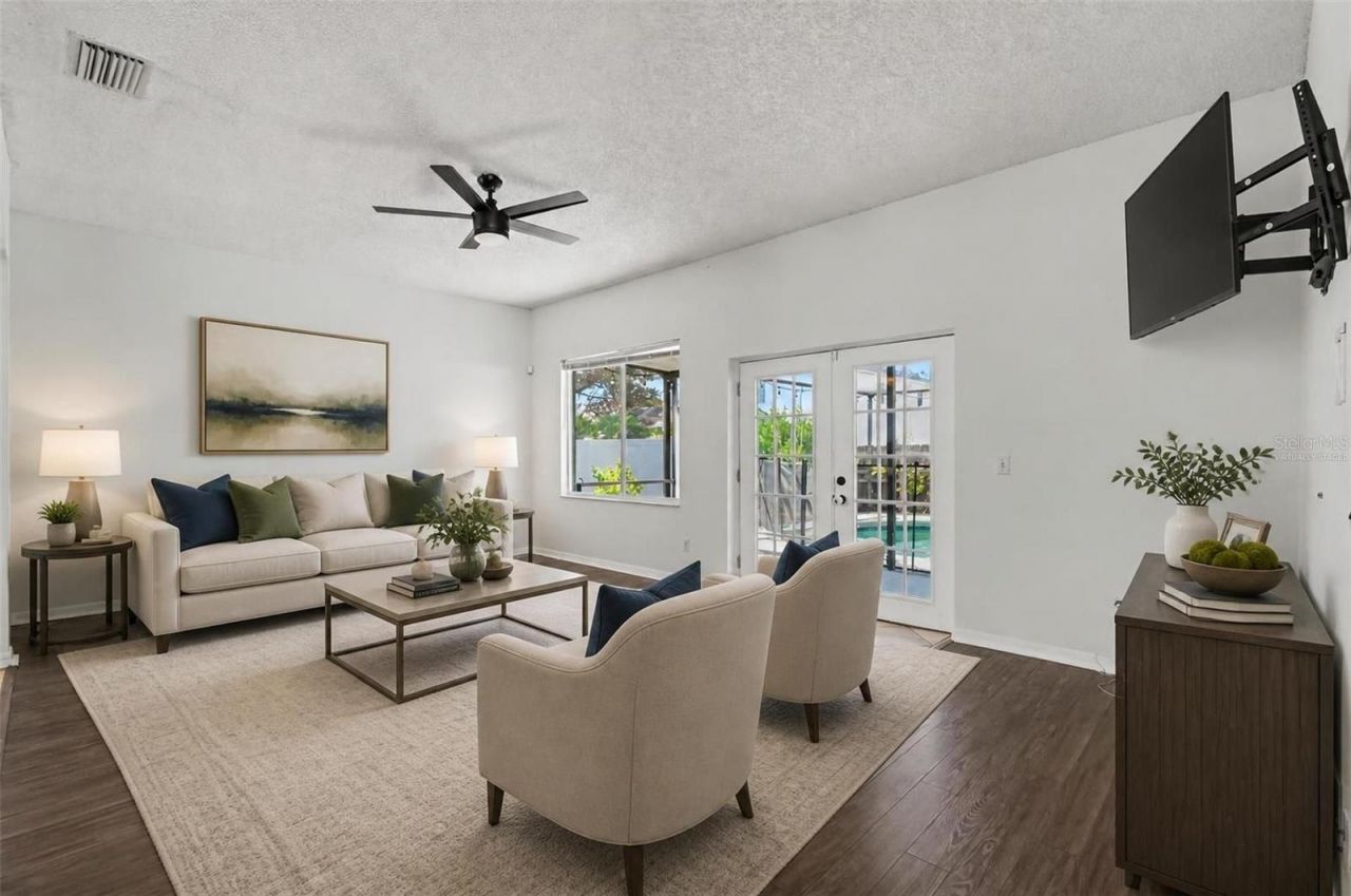 12640 Longcrest Drive , Riverview, FL 33579 Photo