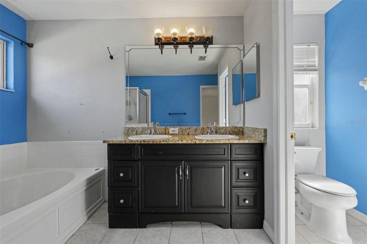 12640 Longcrest Drive , Riverview, FL 33579 Photo