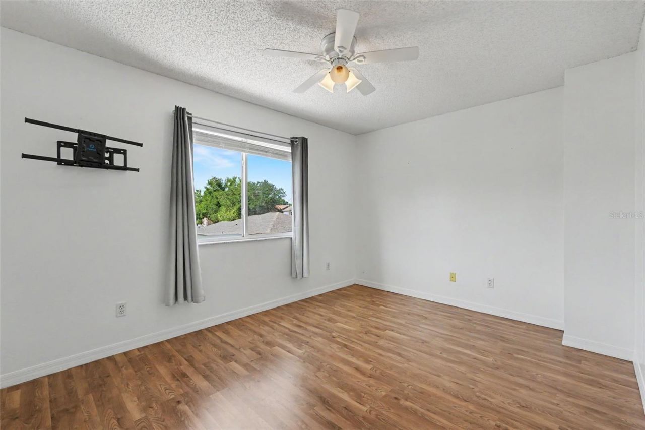12640 Longcrest Drive , Riverview, FL 33579 Photo