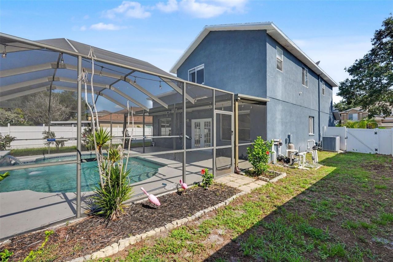 12640 Longcrest Drive , Riverview, FL 33579 Photo