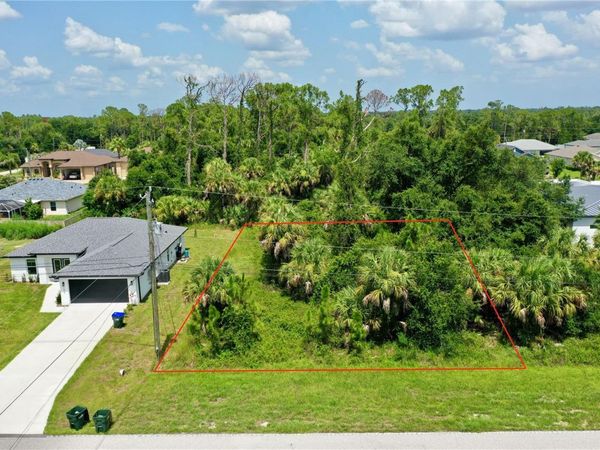 NORDENDALE BOULEVARD , NORTH PORT, FL 34288