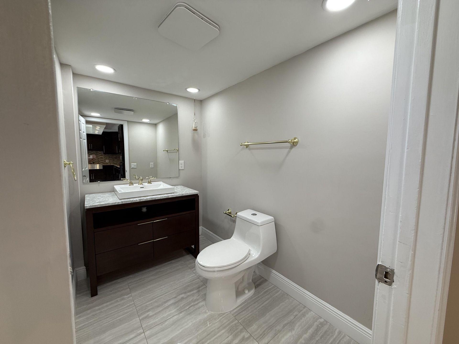 1545 Augusta Circle, Unit 105, Delray Beach, FL 33445 Photo