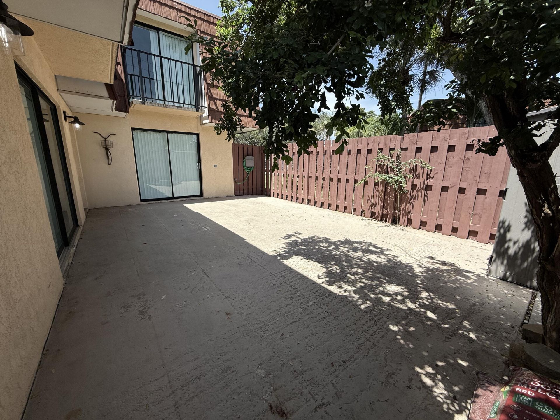 1545 Augusta Circle, Unit 105, Delray Beach, FL 33445 Photo