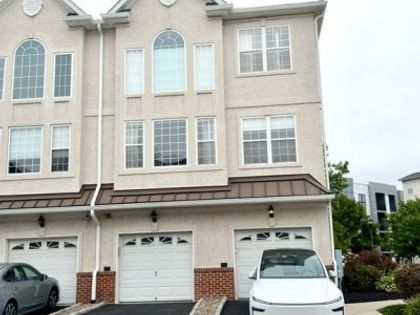 3202 DAVINCI DRIVE Philadelphia, PA 19145