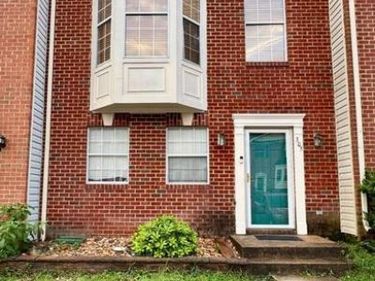 305 DUNDEE, FREDERICKSBURG, VA 22405
