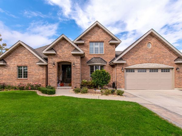 732 Edgewater Drive , Morris, IL 60450
