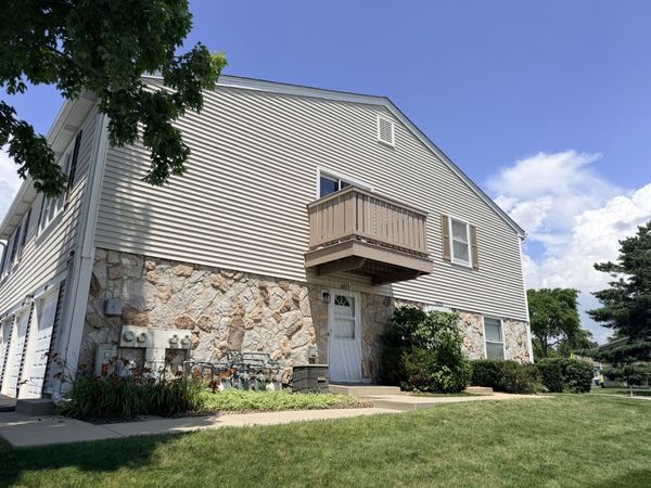 1017 Newport Harbor , Unit 1017, Schaumburg, IL 60193