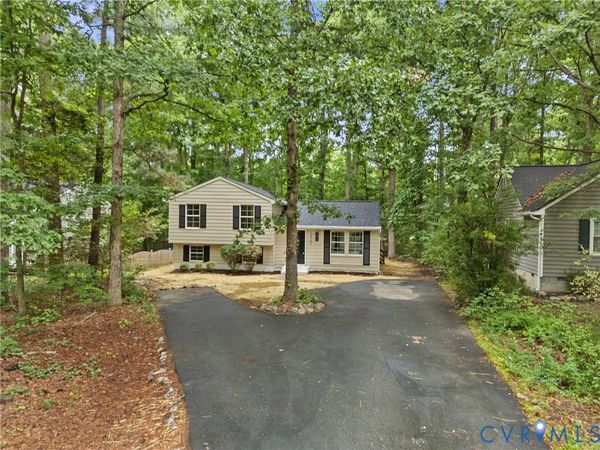13702 Carriage Creek Place, Midlothian, VA 23112