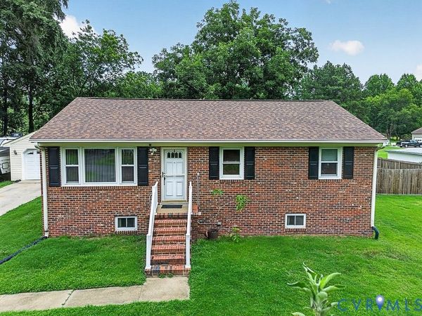2032 Fortview Drive , Chester, VA 23831
