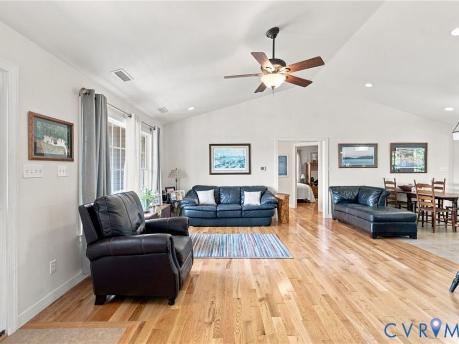 Property Image 64