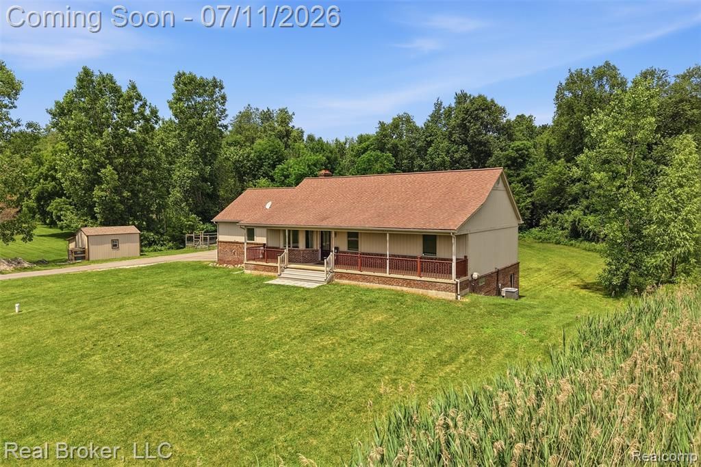 1050 W Brocker Road, Metamora Township, MI 48455 Main Photo