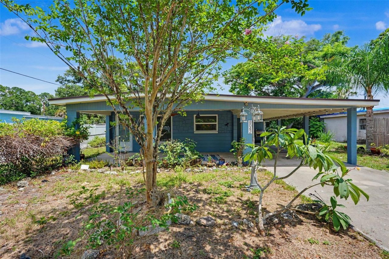 8042 91st Terrace , Seminole, FL 33777 Main Photo