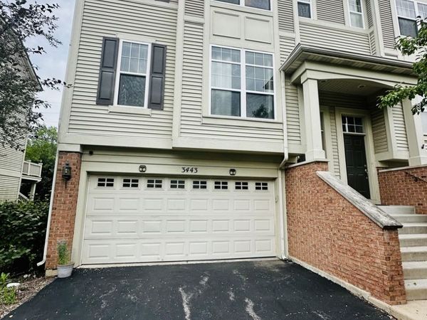 3443 BRADBURY Circle , Aurora, IL 60504