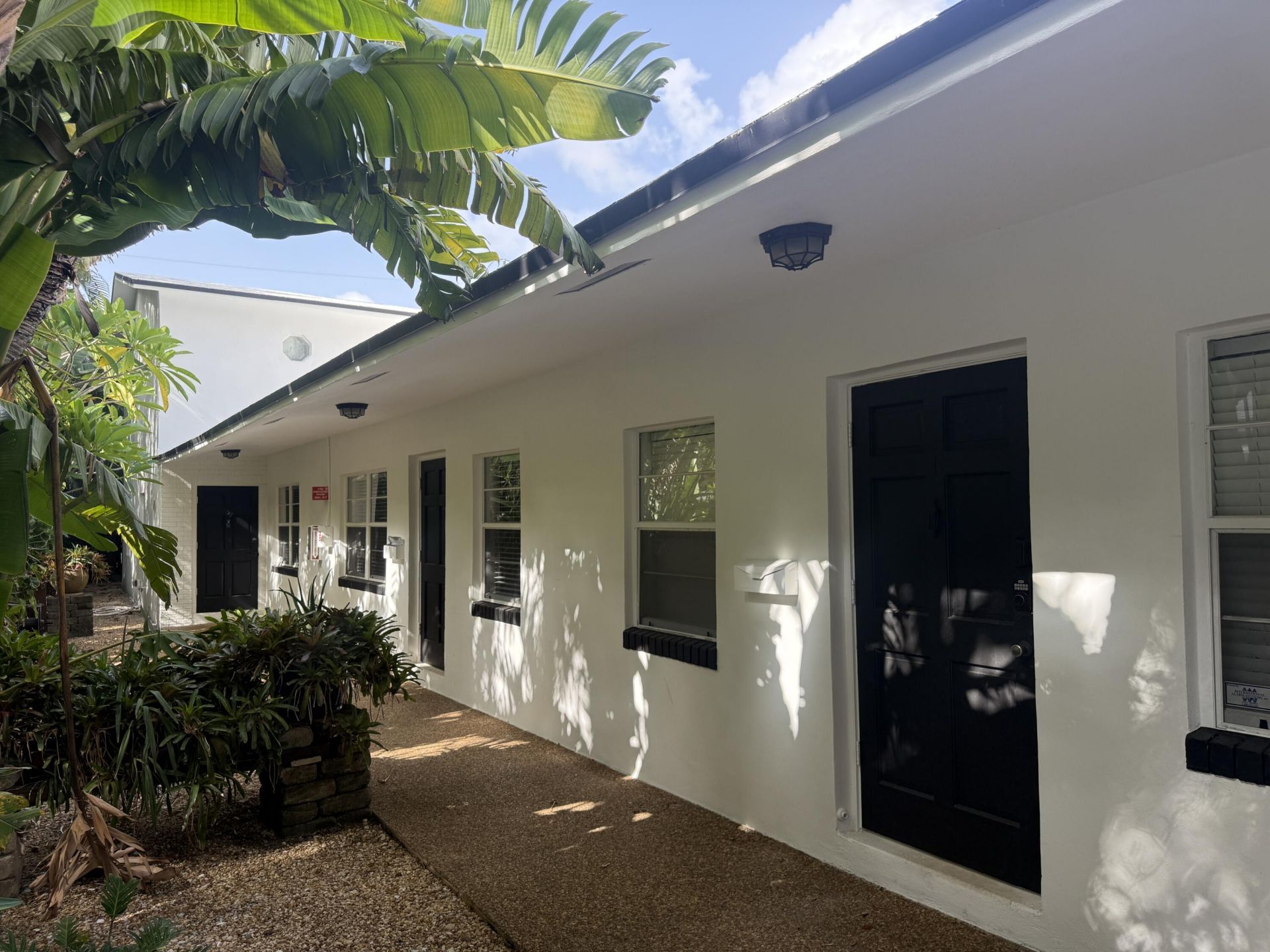 1640 NE 4th Place, Unit 2, Fort Lauderdale, FL 33301 Photo