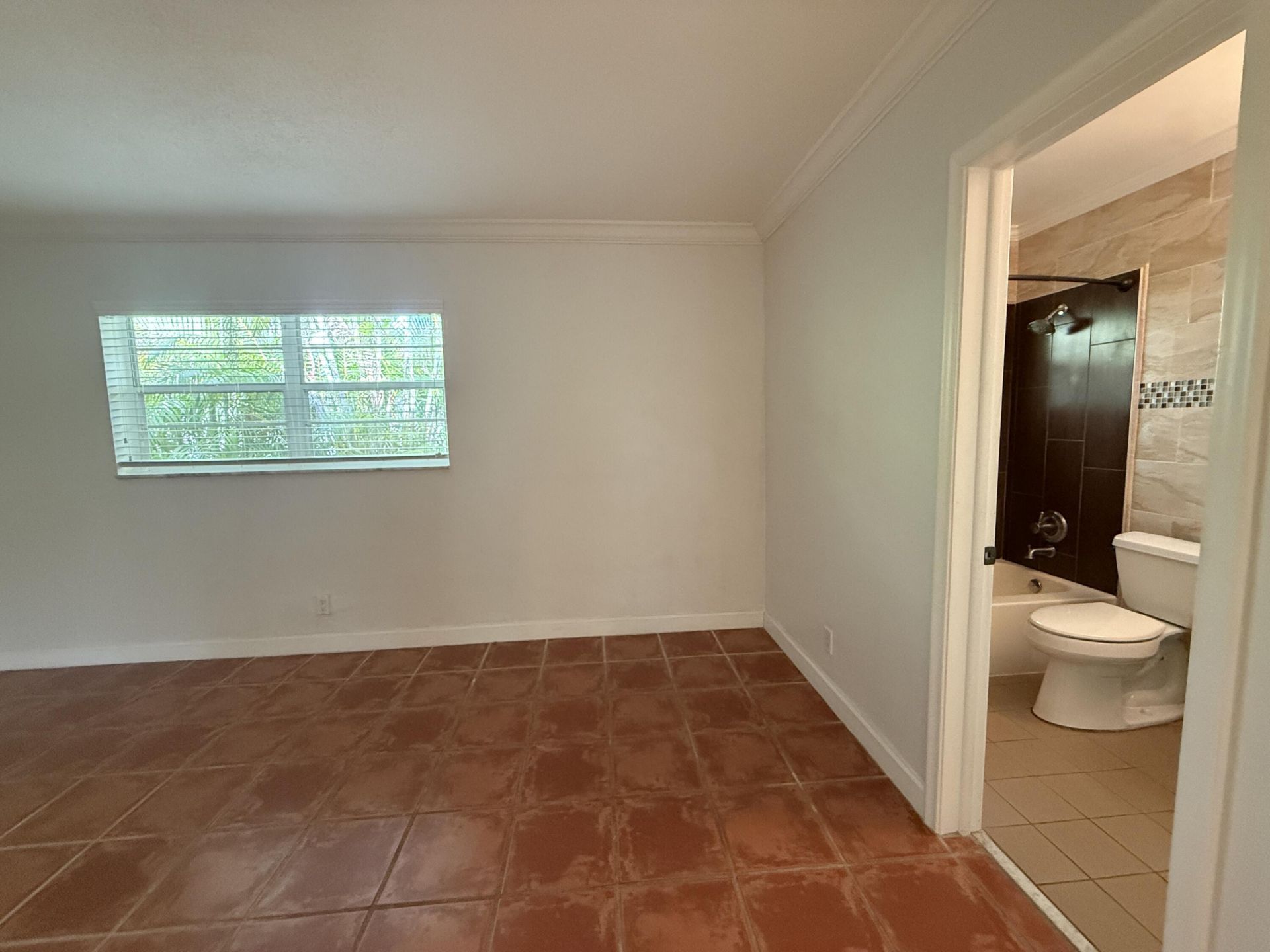 1640 NE 4th Place, Unit 2, Fort Lauderdale, FL 33301 Photo