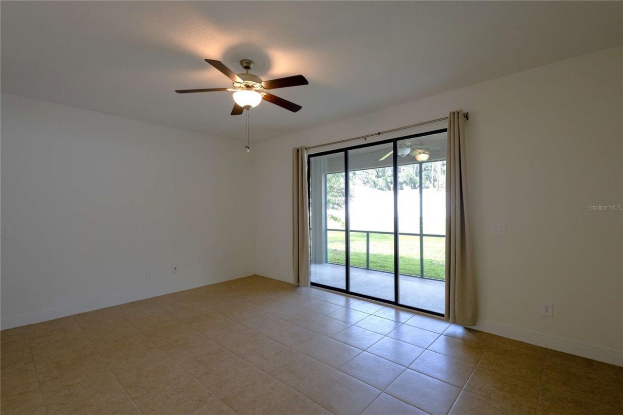 1214 Florablu Drive, Seffner, FL 33584 Photo