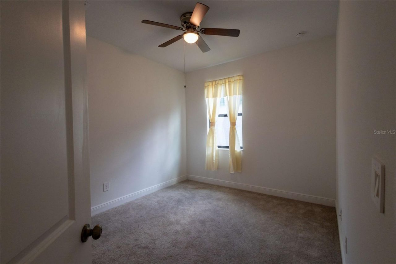 1214 Florablu Drive, Seffner, FL 33584 Photo